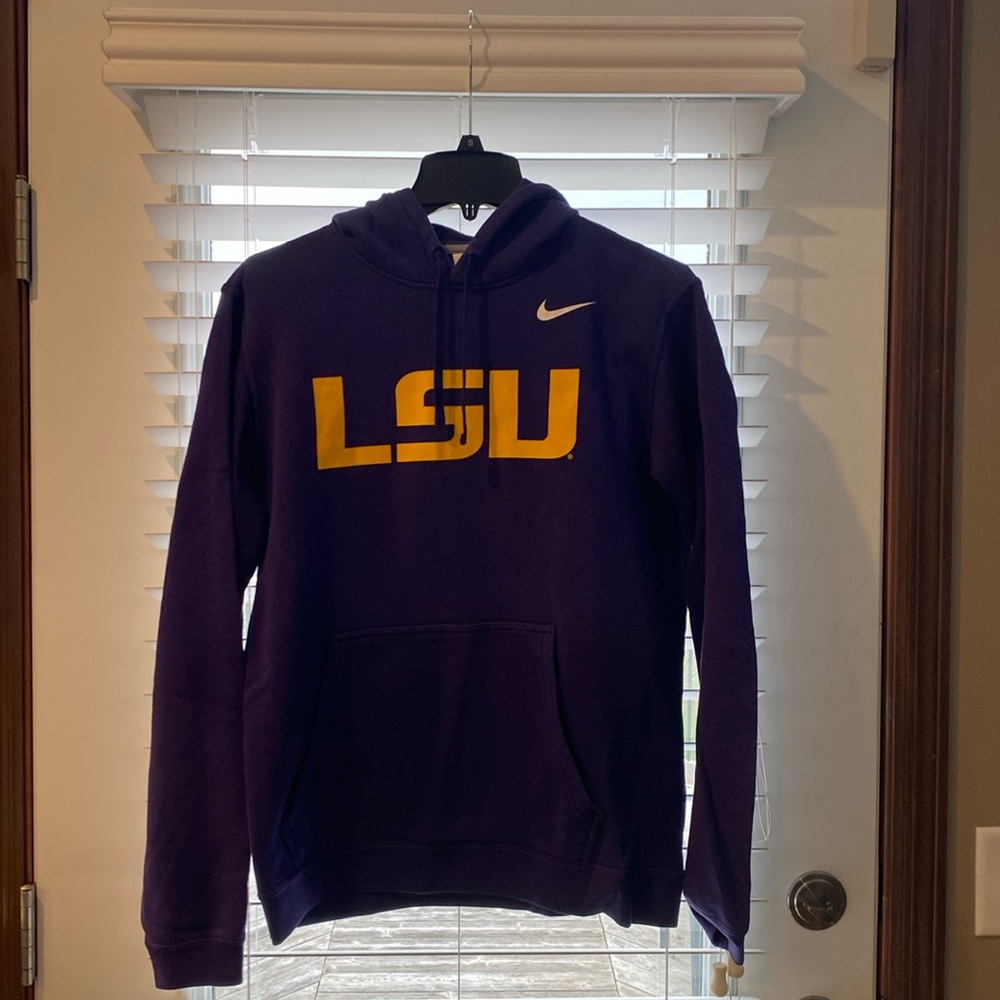LSU Men’s Nike collegiate hoodie.